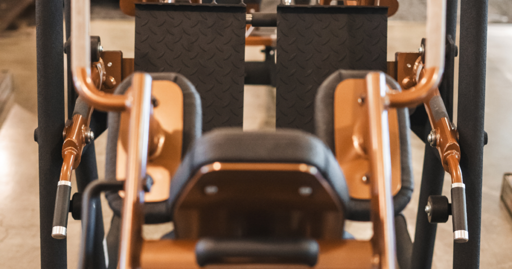 Why gym80’s Outdoor Series Is Ideal for Year-Round Fitness in the USA in 2026 1 Close up view of a weather resistant outdoor series strength machine engineered for durability and year round training across major US fitness markets.